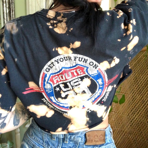 🔥Bike Night Bleached Crop Tee🔥 - Picture 3 of 6